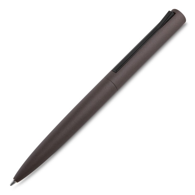 Caneta metálica com logo da empresa