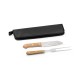 Kit churrasco com estojo em 210D com 2 utensílios em aço inox e cabos em madeira brinde
