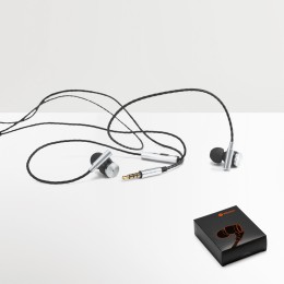 Fones de ouvido em metal e ABS personalizado