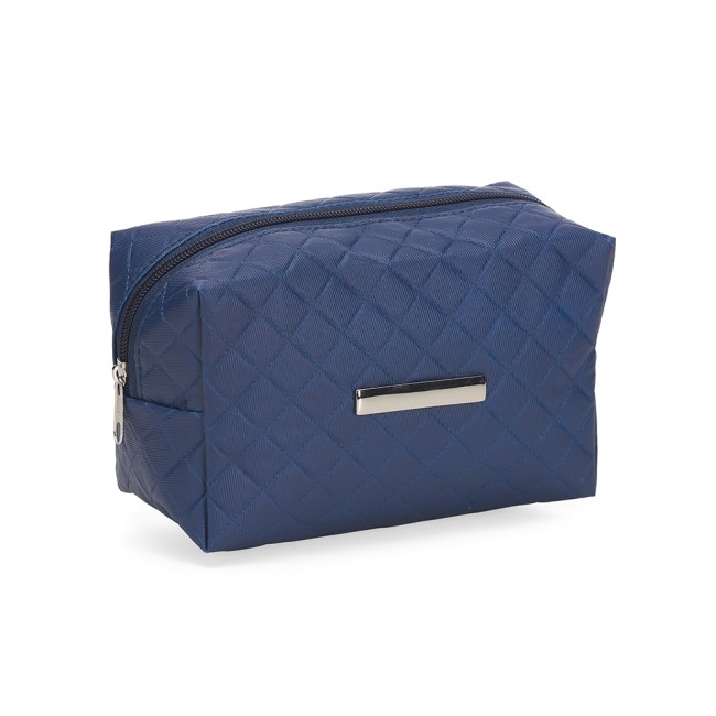 Necessaire puff matelassê com detalhe prata com logotipo